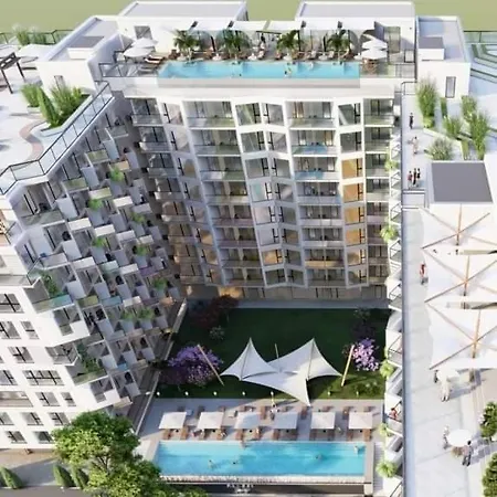 Infinity & Prima Linie La Mare, Piscina Infinity La Etaj 11 Panorama Năvodari