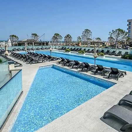 Apartment Infinity & Prima Linie La Mare, Piscina Infinity La Etaj 11 Panorama